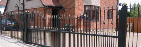 Domestic-electric-gate-installer